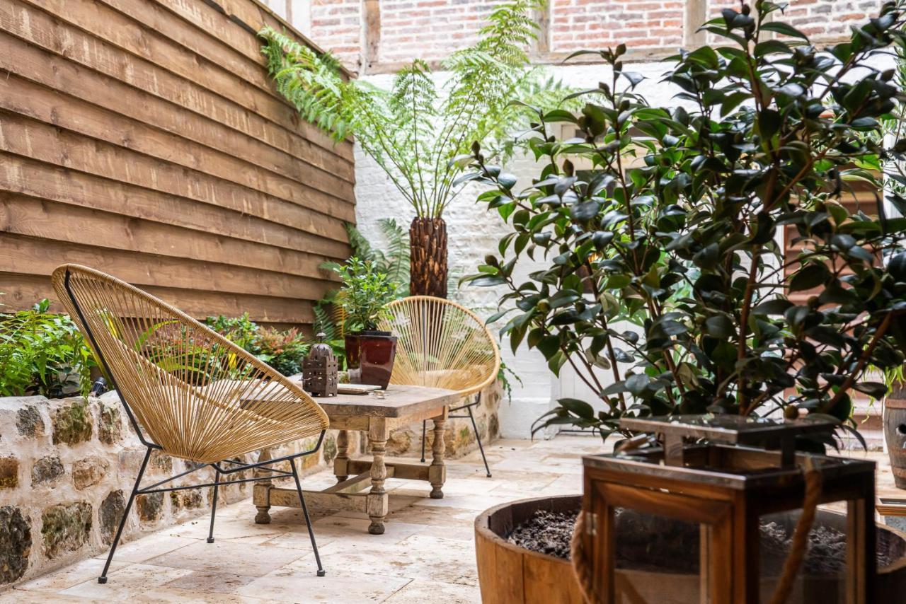 LE BALDAQUIN / Les Suites Romantiques Honfleur Extérieur photo